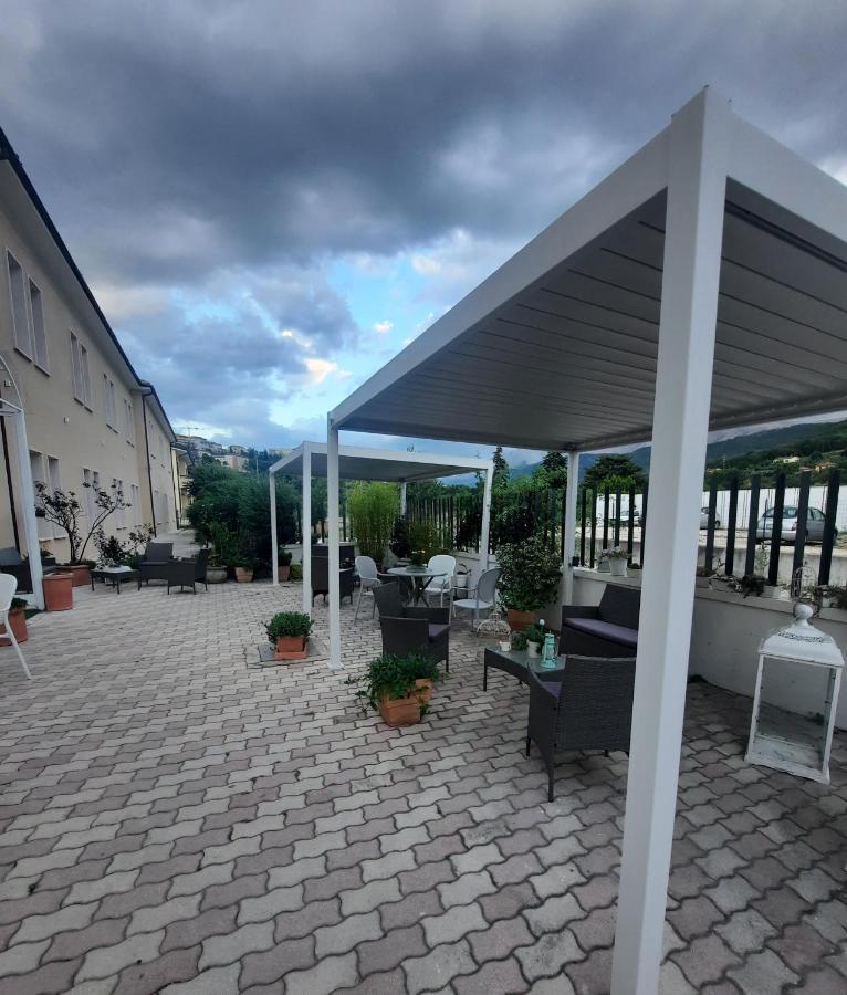 Hotel Porta Rivera LʼAquila Esterno foto