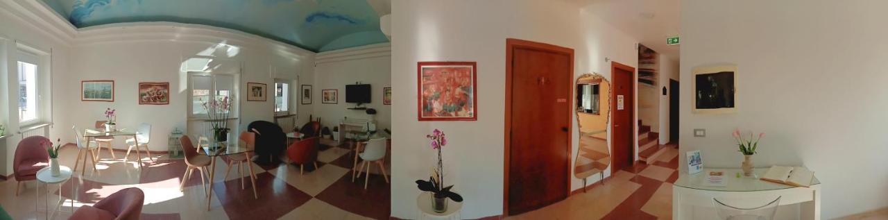 Hotel Porta Rivera LʼAquila Esterno foto