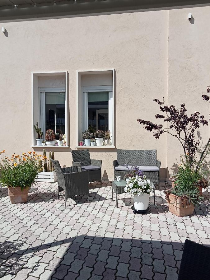 Hotel Porta Rivera LʼAquila Esterno foto